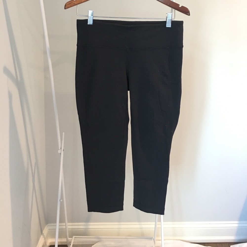 Athleta Crop Pant Black (M)